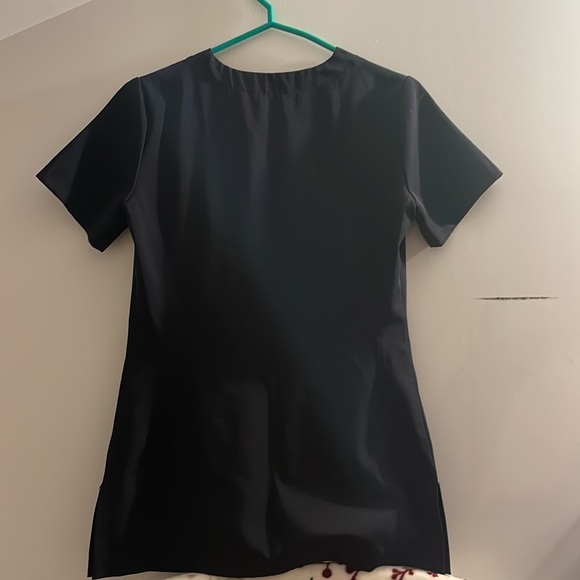 Uniform - Picture 4 of 8